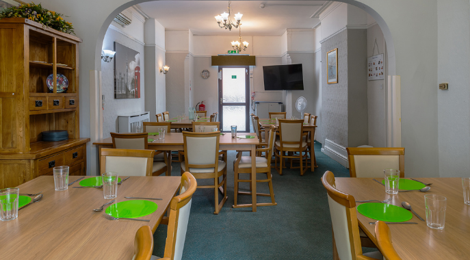Dining & Home-Cooked Meals at care home in Hyde